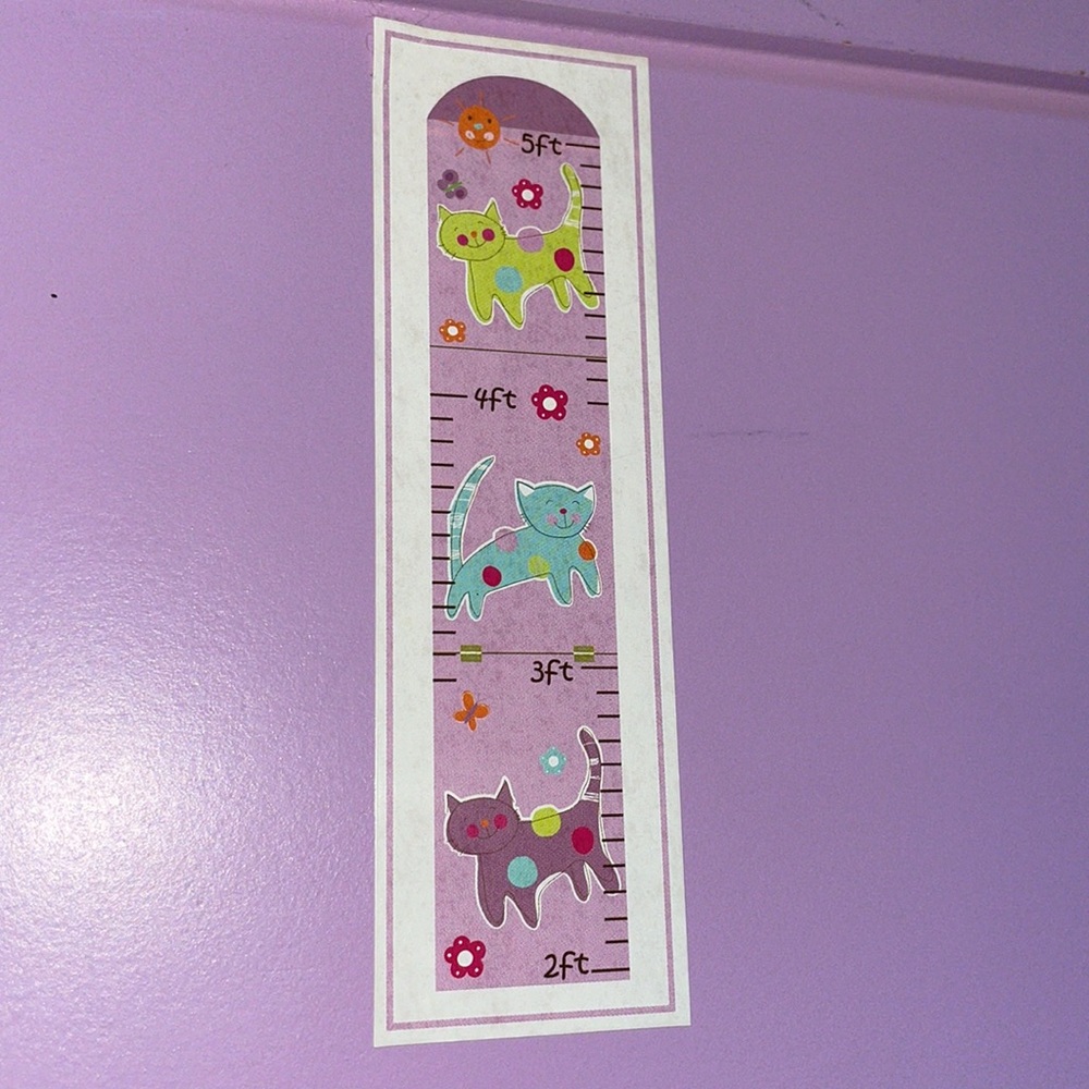 NWT.  Growth Chart Track & Measure Height. - Picture 6 of 7